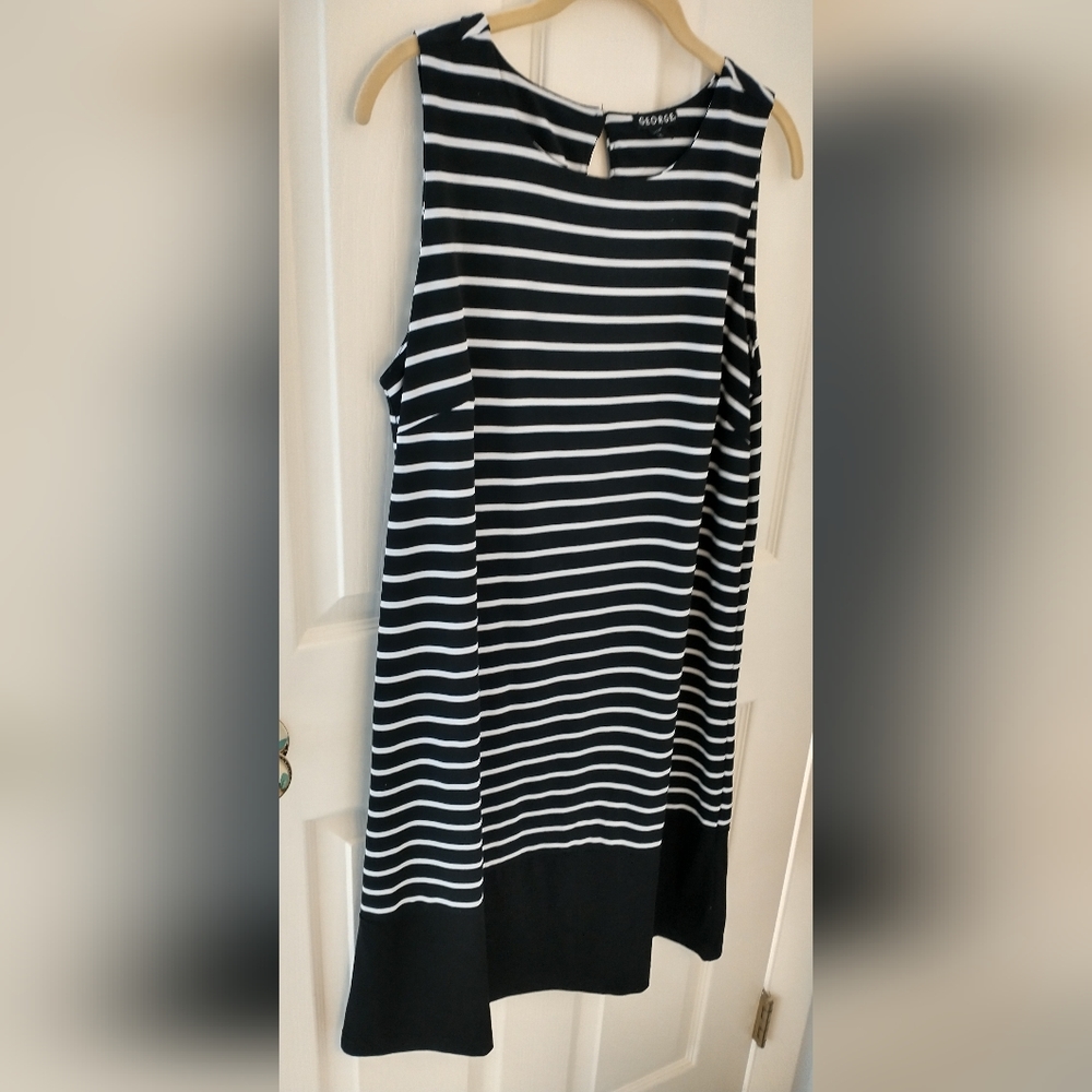 Black striped sleeveless Dress